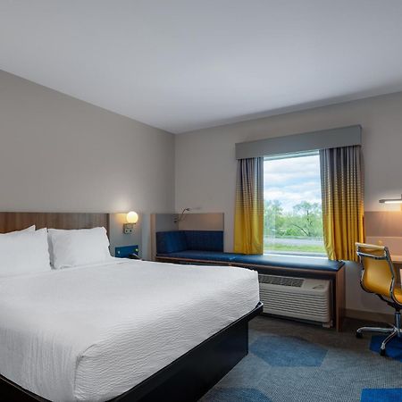 Microtel Inn & Suites By Wyndham Winchester Esterno foto