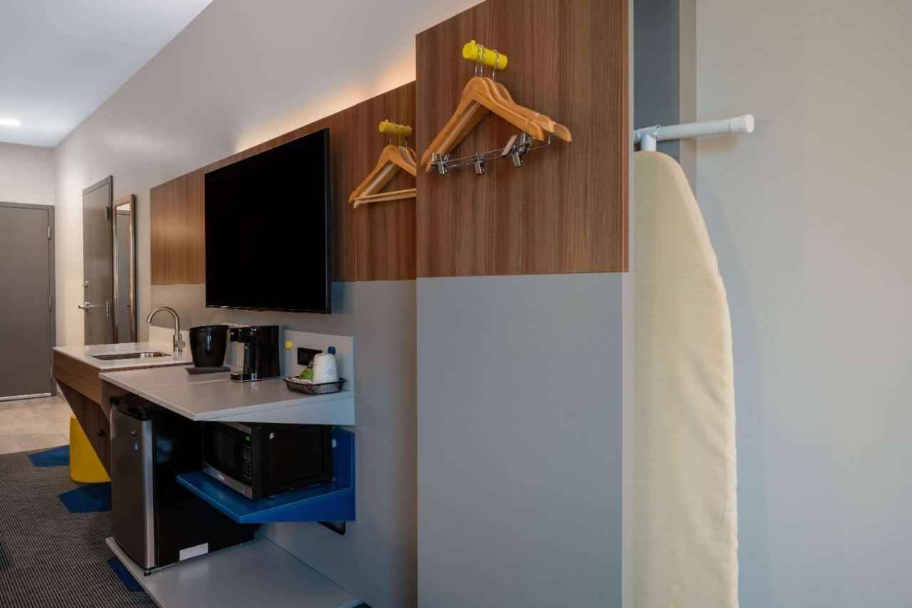 Microtel Inn & Suites By Wyndham Winchester Esterno foto