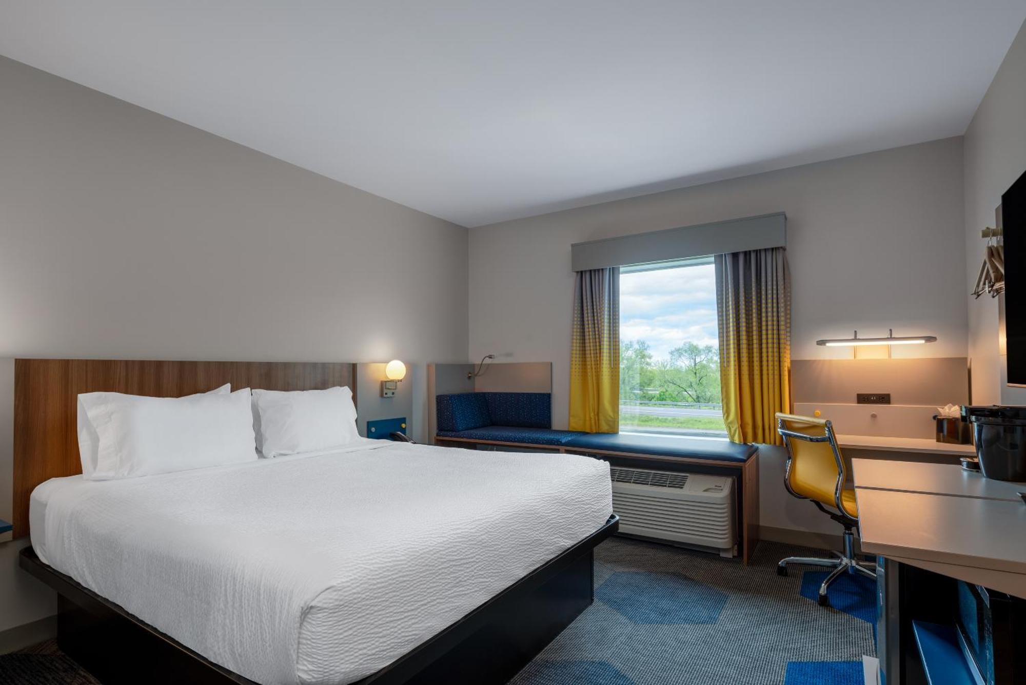Microtel Inn & Suites By Wyndham Winchester Esterno foto