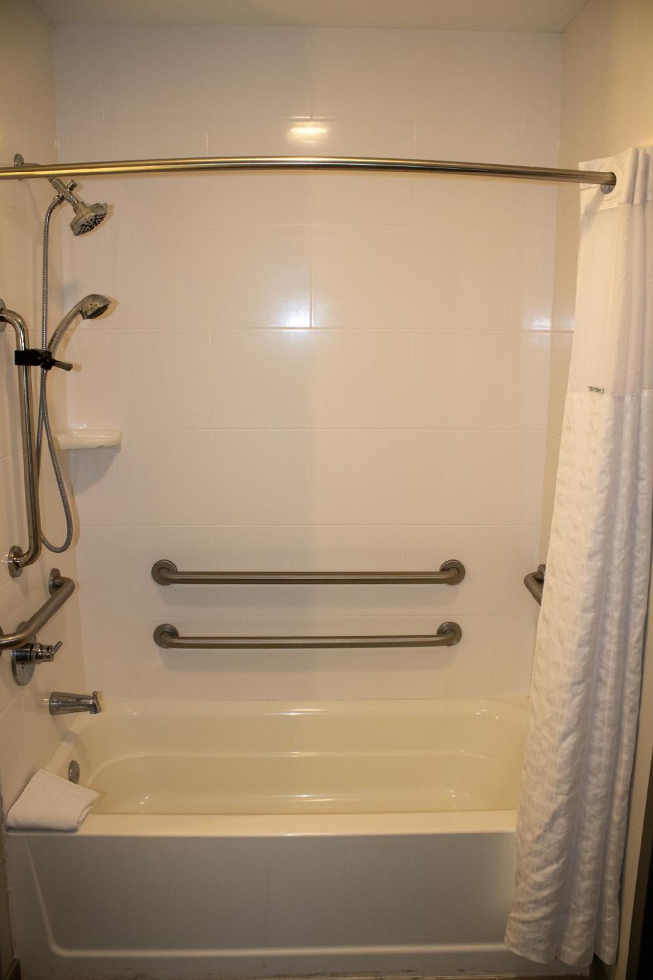Microtel Inn & Suites By Wyndham Winchester Esterno foto